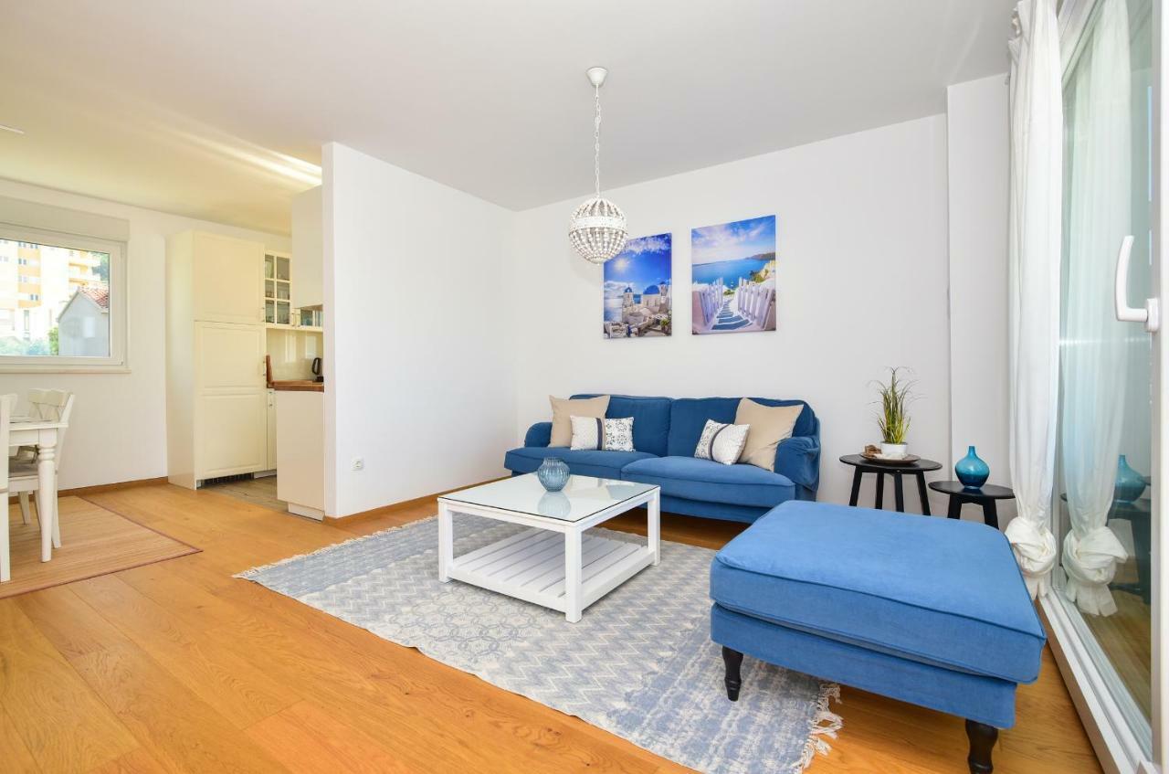 Apartment Ricca Seaview มาคาร์สกา ภายนอก รูปภาพ