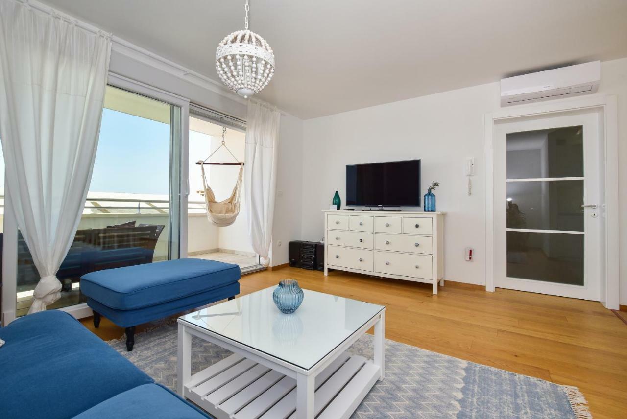 Apartment Ricca Seaview มาคาร์สกา ภายนอก รูปภาพ